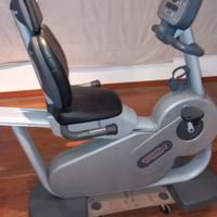 technogym bike reclinata