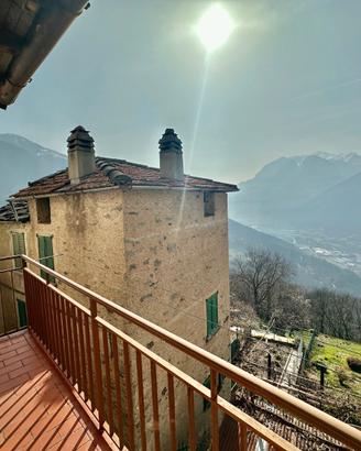 Caratteristica porzione di casa nel centro storico