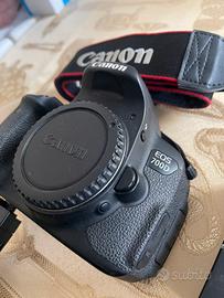 Canon 700D