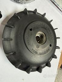 Volano Pinasco 1,1 kg cono 20 Piaggio Vespa 50