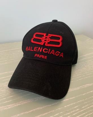 Cappello Balenciaga