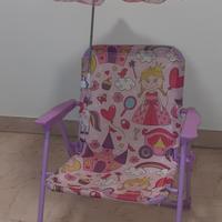 Sediolina mare bambina con ombrellino