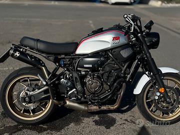 Xsr 700