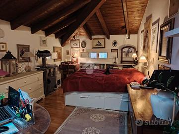 MONOLOCALE A BOLOGNA