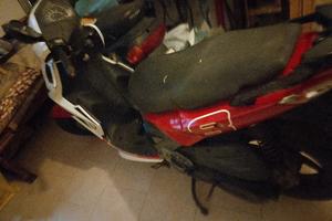 KYMCO 125 SUPER 8 NON MARCIANTE