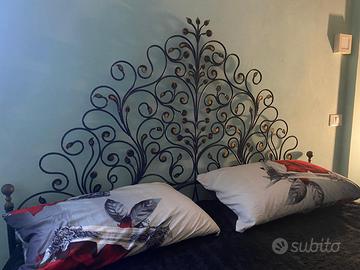 Letto matrimoniale in ferro battuto