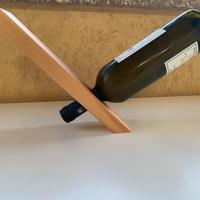 Porta bottiglie in legno