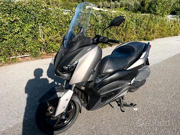 Yamaha X-Max 300 - 2017