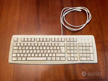 Tastiera Dama modello KWD-840 attacco PS/2