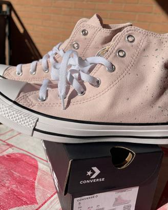 Converse Blush Hush