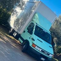 IVECO DAILY 