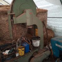 sega in ghisa elettrica 380v per taglio legno