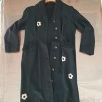 Cappotto in lana e inserti in pelliccia