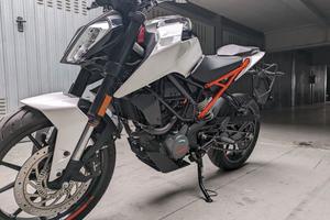 KTM Duke 125 ABS