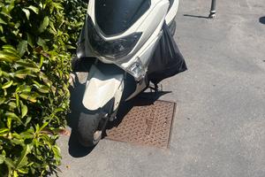 Scuter yamaha