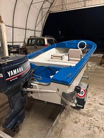 Motoscafo 4mt, carrello e motore Yamaha 25hp