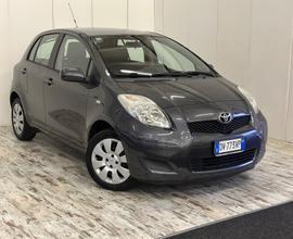 Toyota Yaris 1.0 Benzina 5 porte Ok Neopatentati