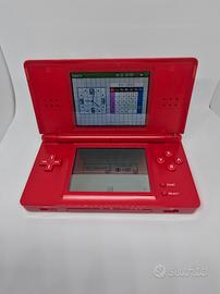 Console Nintendo Ds Rossa funzonate con caricatore
