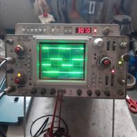 Oscilloscopio TEKTRONIX 468