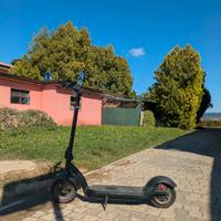 monopattino elettrico lexgo