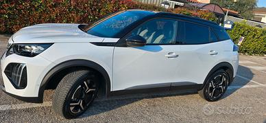 PEUGEOT 2008 BlueHDI 130 S&S EAT8  GT 