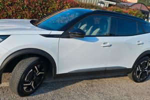 PEUGEOT 2008 BlueHDI 130 S&S EAT8  GT 