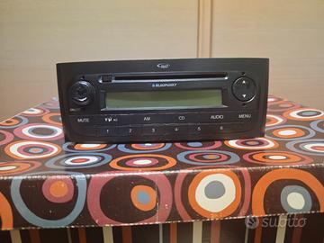 Autoradio FIAT GRANDE PUNTO
2007
originale 