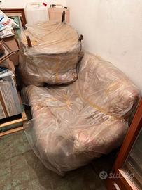 Vende un set di divani