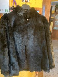 Giacca in vera pelliccia nera