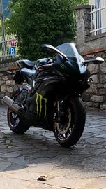 yamaha r6