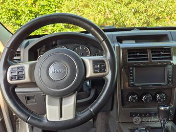 JEEP CHEROKEE 2.8 CRD LIMITED AUTO