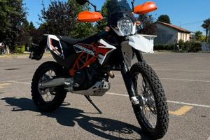 KTM 690 ENDURO R