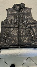 Giubbino smanicato imbottito.