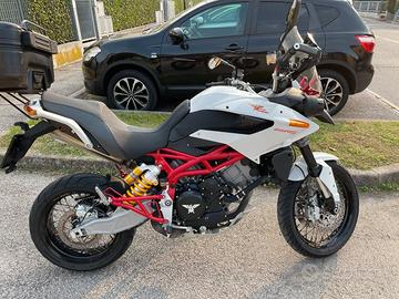 MOTO MORINI GRANPASSO 1200