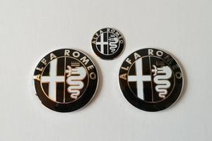 Set Stemma Nero Mito anteriore posteriore volante