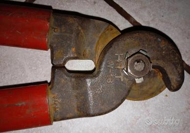 cesoia taglia tondini