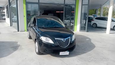 Lancia Ypsilon 1.2 69 CV 5 porte GPL Ecochic Silve