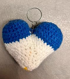 Portachiavi cuore all’uncinetto