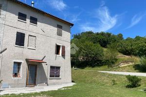 CASA SEMINDIPENDENTE A FELTRE