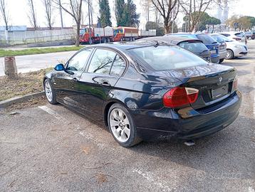 BMW 320D E90 (anno 2005)