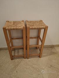  2 sgabelli alti da bar