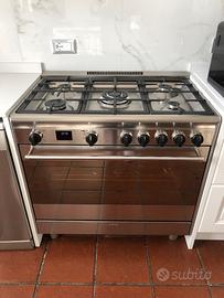 Cucina a gas SMEG BG91PX9-1 con forno pirolitico