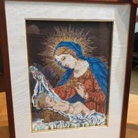 Quadro Madonna con bambino ( a punto croce?)