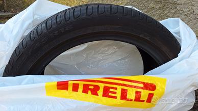 Gomma Pirelli Cinturato P7 215/45 R18