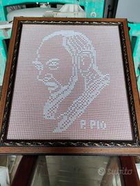 Quadro fatto all'uncinetto