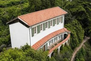 Villa di 210 m² con più di 5 locali e box auto a A