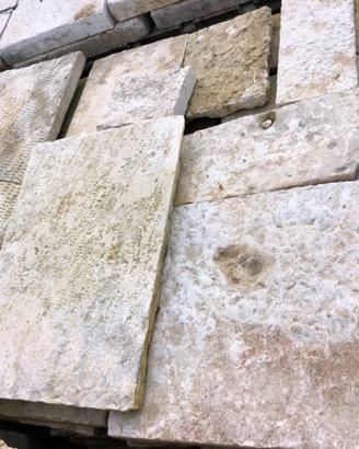 Materiale edile x restauro in pietra di recupero