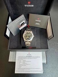 Tudor Black Bay Pro