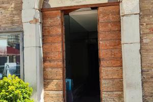 Locale commerciale in piazza Matteotti