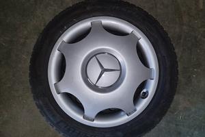 Gomme invernali con cerchi 205/55 R16 Michelin